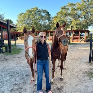 Meet your Posher, Georgia